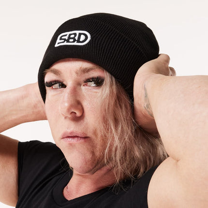 SBD Beanie Limitierte Momentum Edition  Schwarz Weiss Frauen