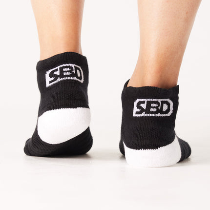 SBD Trainer Socken Limitierte Momentum Editio Schwarz Weiss