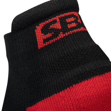 SBD Trainer Socken Schwarz Rot Details Ferse